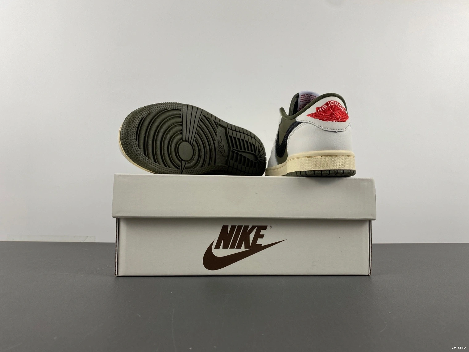 Medium Low Olive DO5442-200 Jordan  Retro OG Scott 1 Travis (PS) SP 0415